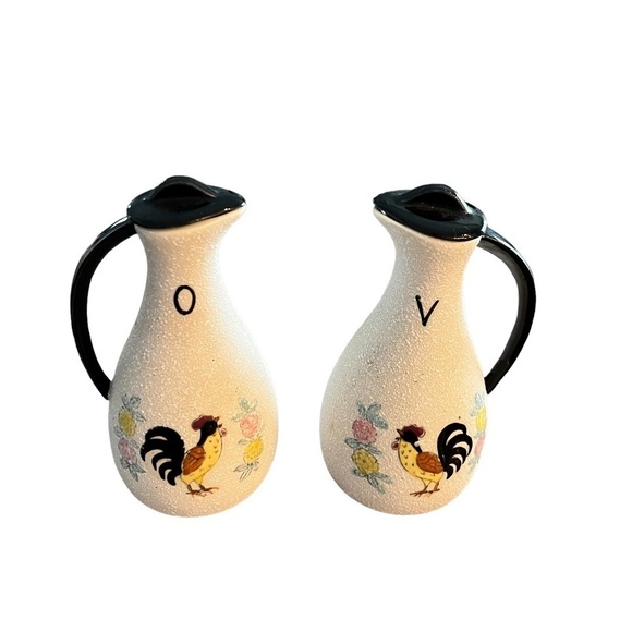 MCM Textured Pottery Oil Vinegar Cruets Rooster Florals - Picture 10 of 10